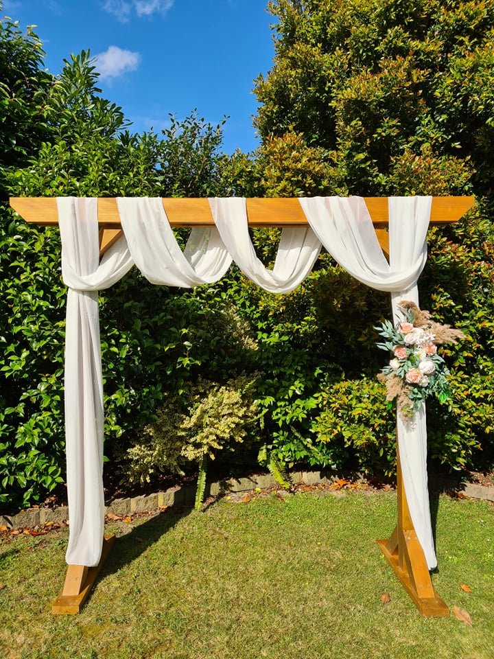 Ceremony Arch - Deluxe Rectangle