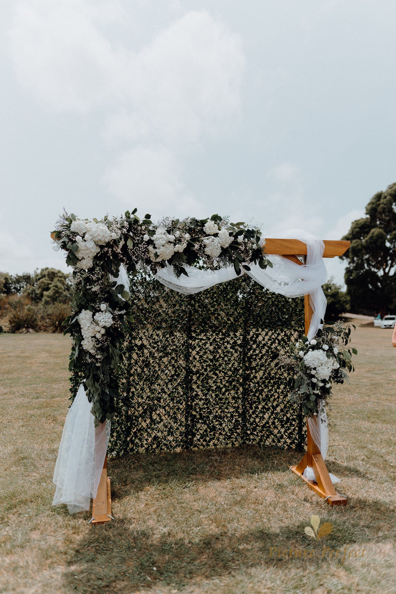 Ceremony Arch - Deluxe Rectangle